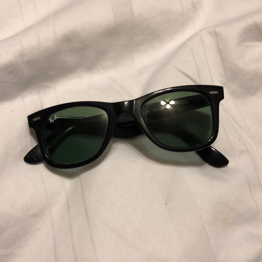 Black Raybans